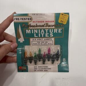 Vintage K-mart Christmas Push In Replacement Colored Light Bulbs 2.5 Volt Pk Of8